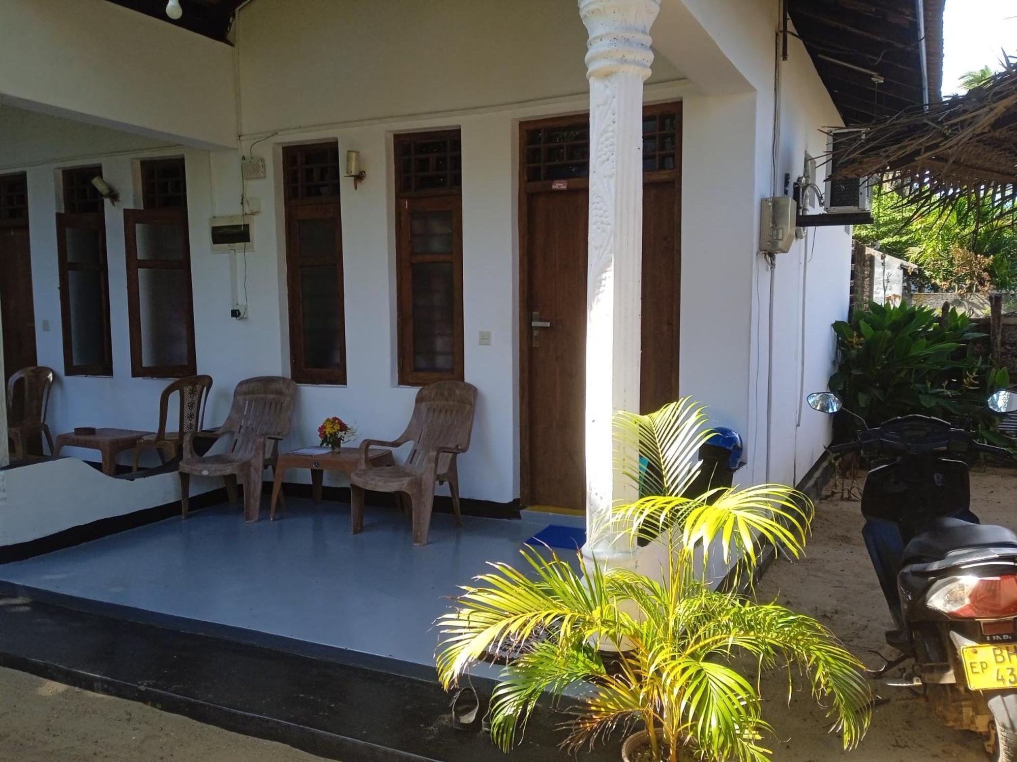 Aaliya Bay Hotel Arugam Bay Luaran gambar